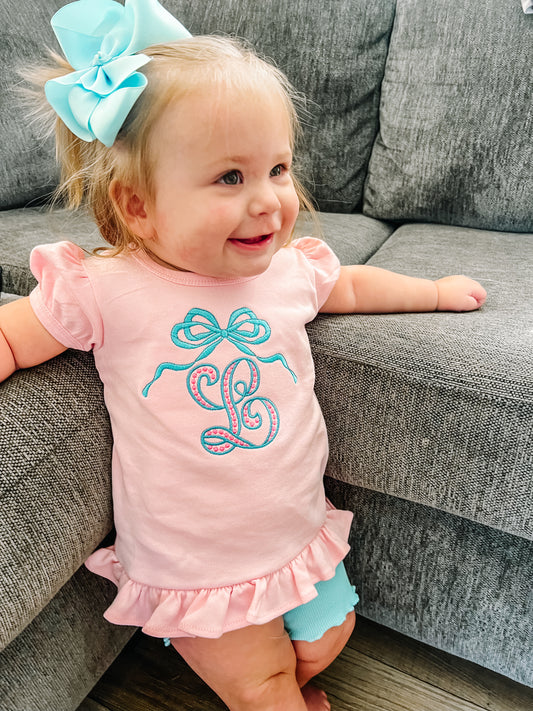 The Laramie Initial Monogram Design