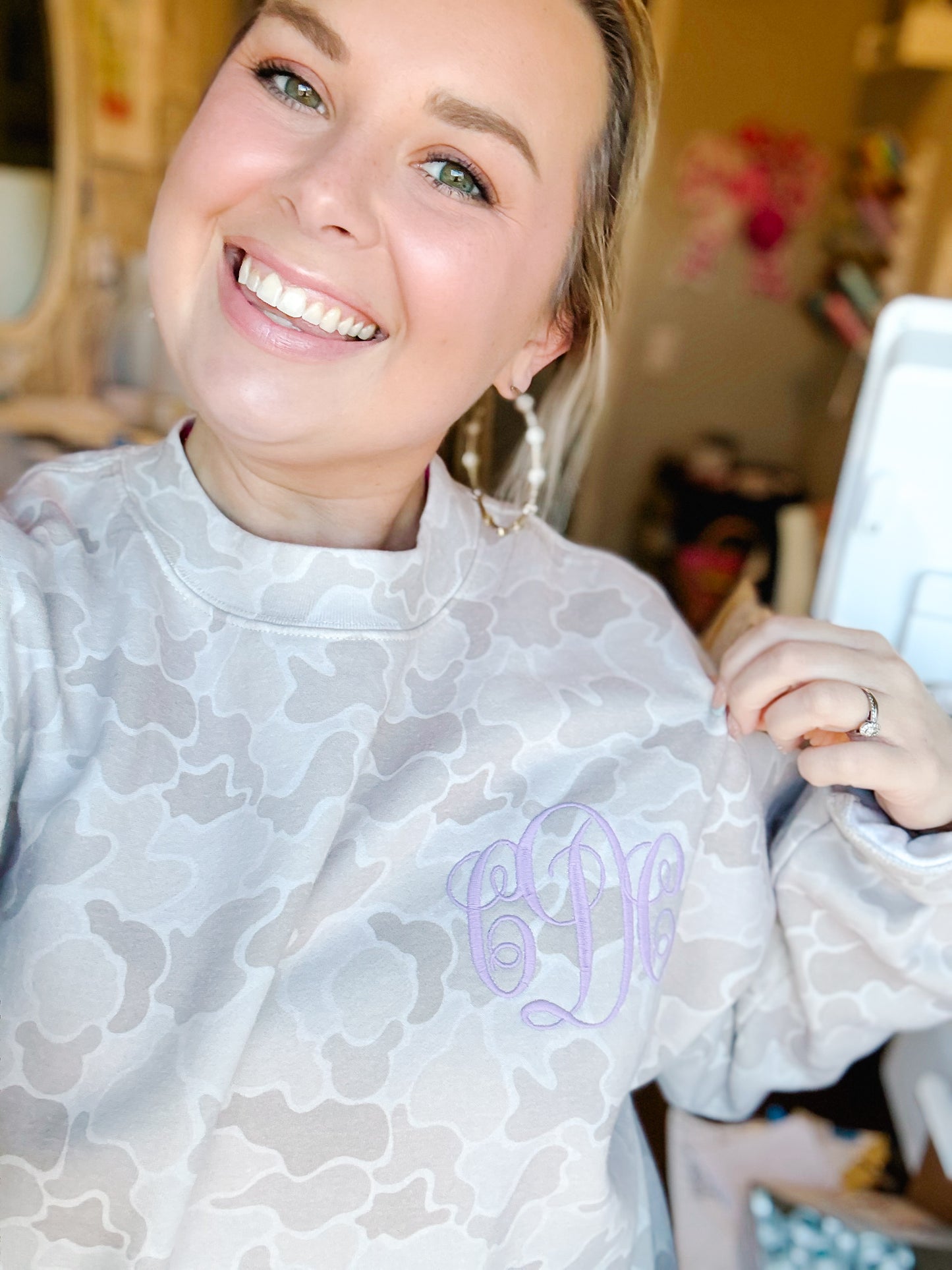 Chey’s Favorite Camo Crewneck